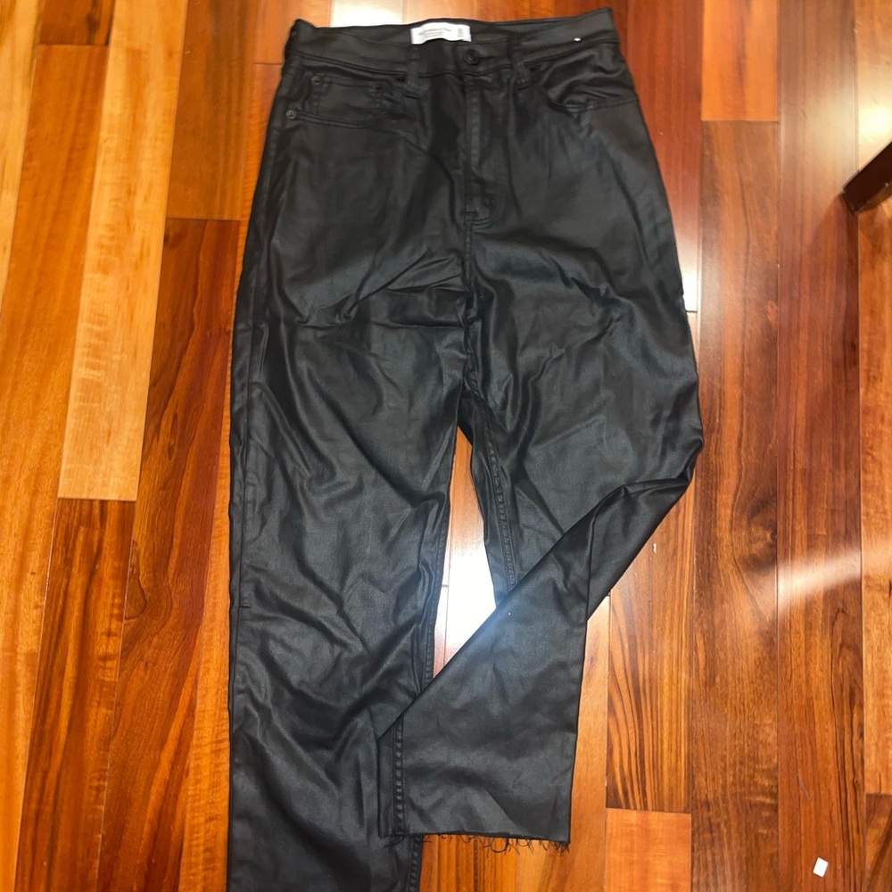 Abercrombie & Fitch Curve Love Coated Black Jeans